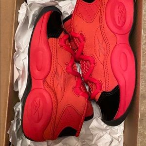 Infant/Toddler Question Mid size 9